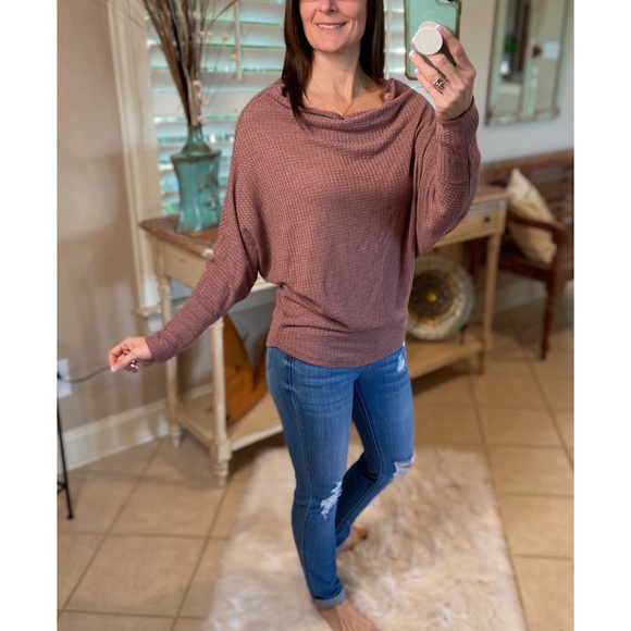 🛍LAST 1 Off Shoulder Batwing Dolman Sleeve Top - Picture 2 of 6